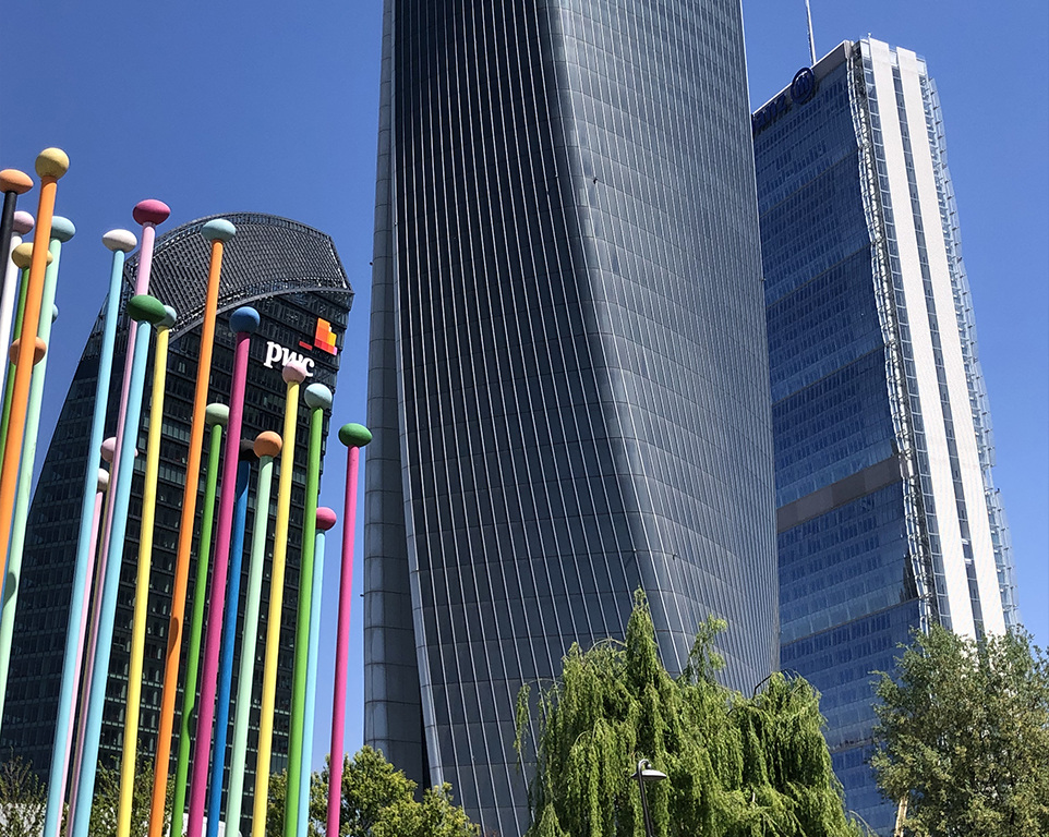 pwc, torre libeskind, allianz, decoral group, sostenibilità, breeam, city life, milano, citylife