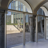 il porticato della residenza sanitaria assitenziale lanzo torinese