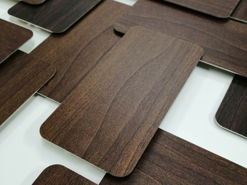 alluminio ruvido effetto legno