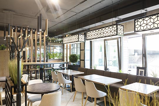 arredamento interno moderno urbano ristorante